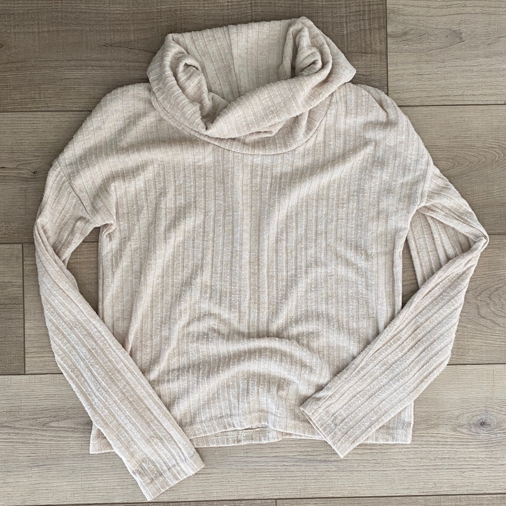 Nordstrom B.P Women's Long Sleeve Ribbed Turtle Neck Cowl Beige